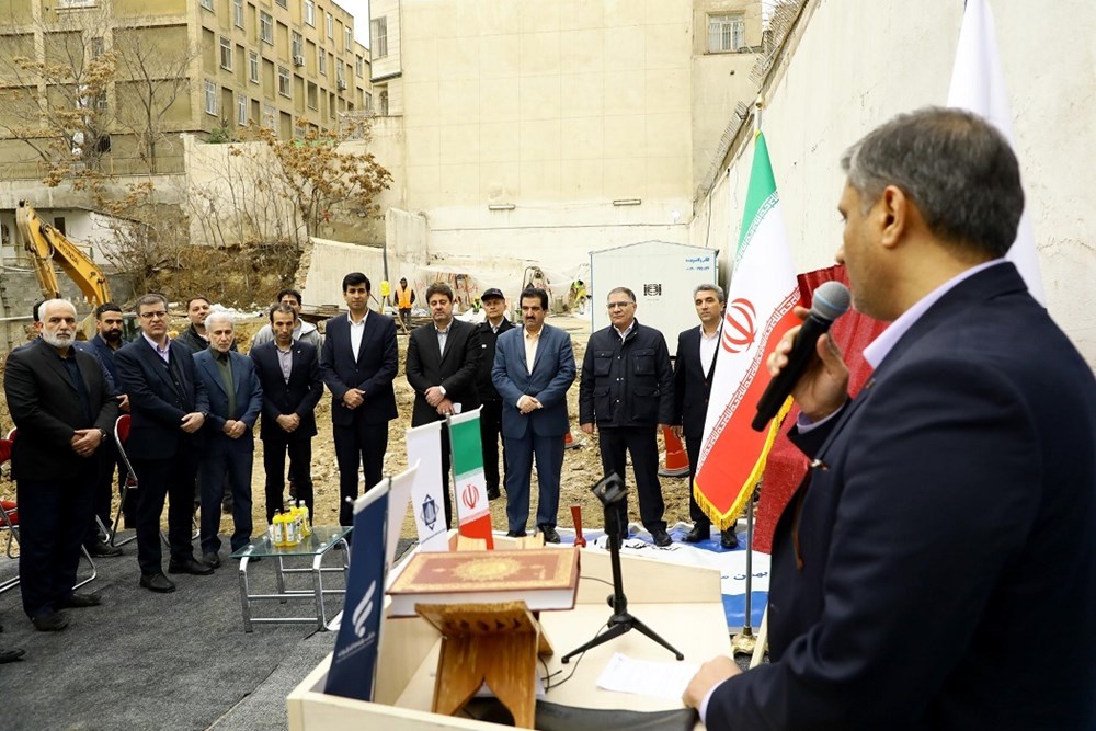 گزارش تصویری از مراسم آغاز شروع عملیات ساختمانی پروژه احداث ساختمان مرکزی شماره دو ولیعصر (عج) بانک رفاه کارگران
